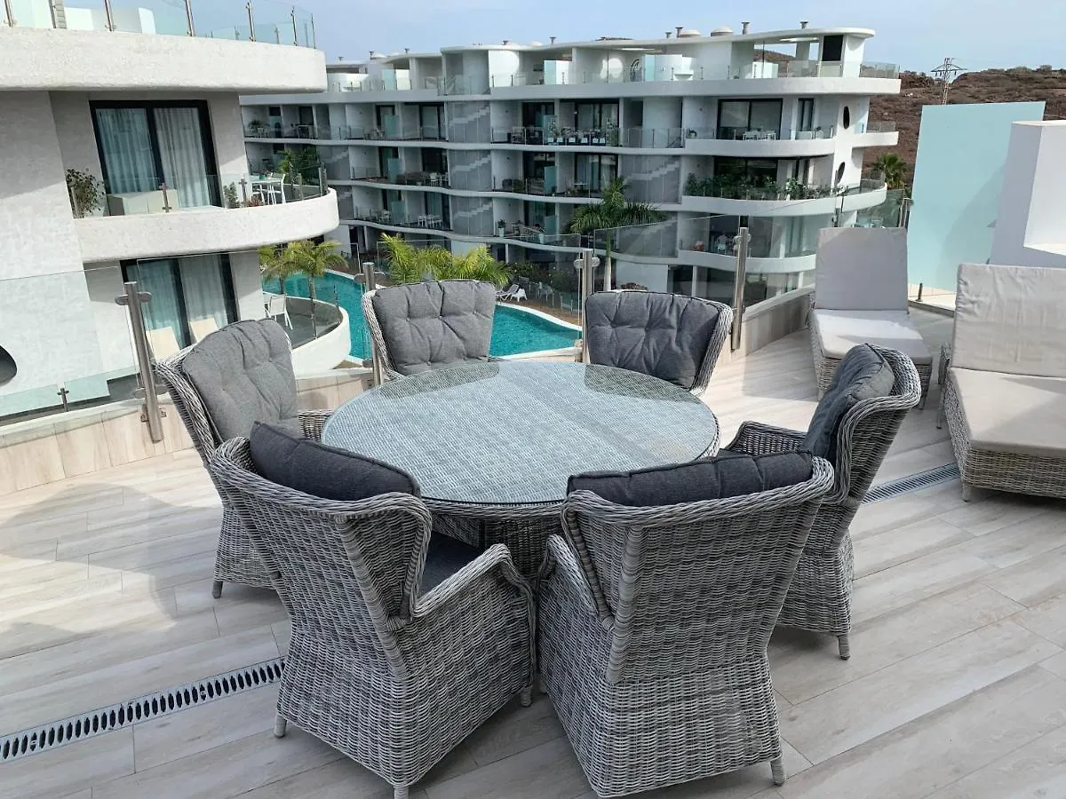 Penthouse Las Olas Palm-mar Spain