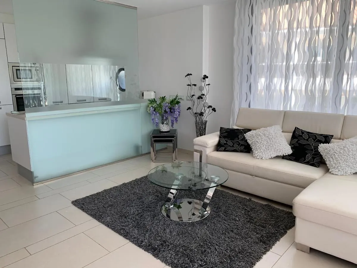 Penthouse Las Olas Palm-mar 0*,