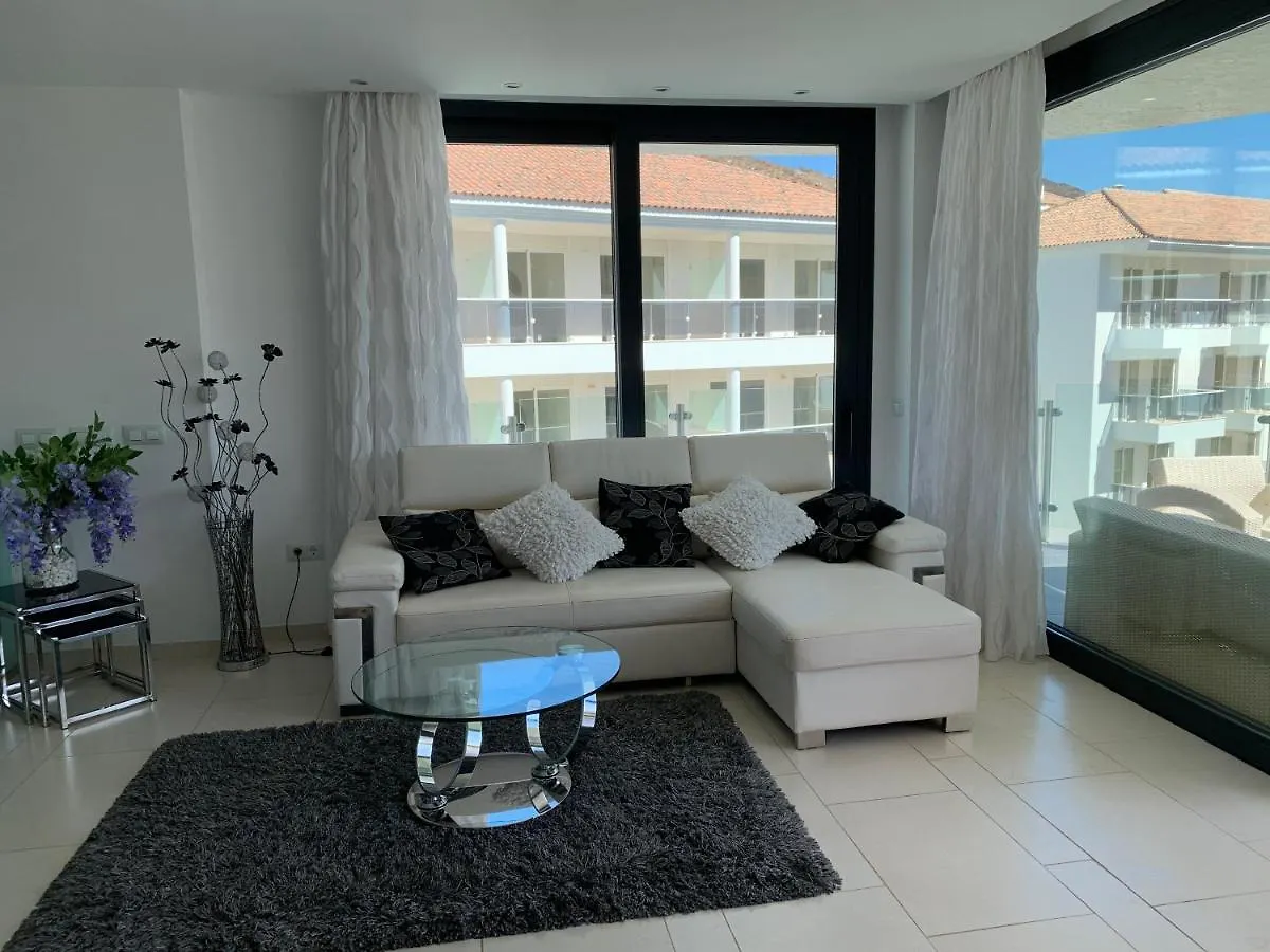 Penthouse Las Olas Palm-mar Spain
